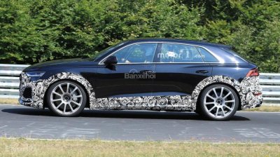 Audi RS Q8 mới khoe thân nhưng che gầm và vòm bánh Audi RS Q8 lộ diện trên đường chạy thử - 2