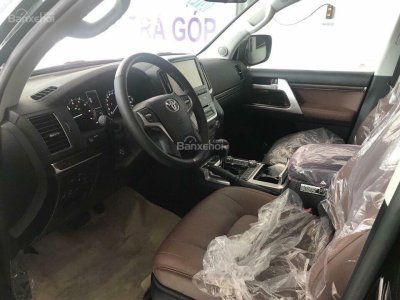 Toyota Land Cruiser mới nhập tư nhân hét giá chát, từ 5-7 tỷ đồng 6 Toyota Land Cruiser mới nhập tư nhân hét giá chát, từ 5-7 tỷ đồng a6