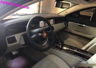 Xe Trung Quốc Hongqi N501 đã lộ diện hoàn toàn tại châu Phi 8 Xe Trung Quốc Hongqi N501 đã lộ diện hoàn toàn tại châu Phi a8
