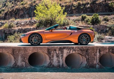 BMW i8 Roadster chốt giá 3,8 tỷ đồng tại Anh 2 BMW i8 Roadster chốt giá 3,8 tỷ đồng tại Anh a2