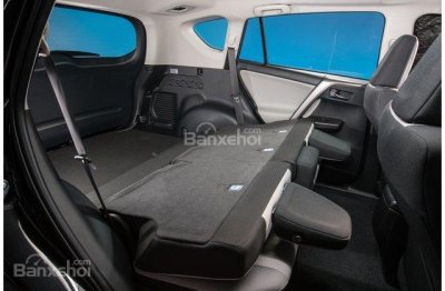 Khoang hành lý Toyota RAV4 Hybrid 2018 Khoang hành lý Toyota RAV4 Hybrid 2018.