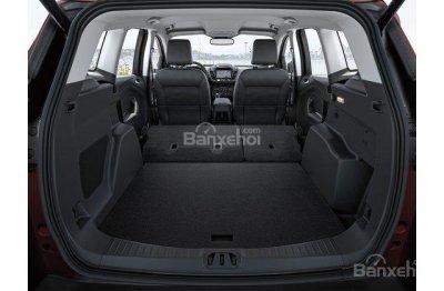 Khoang hành lý Ford Escape 2018 Khoang hành lý Ford Escape 2018.
