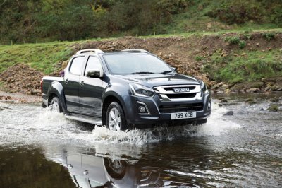 Toyota và Isuzu "đường ai nấy đi" sau 12 năm hợp tác 2 Toyota và Isuzu "đường ai nấy đi" sau 12 năm hợp tác 3