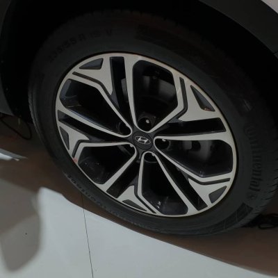 Trang bị mâm xe Hyundai Santa Fe 2019 mâm xe Hyundai Santa Fe 2019