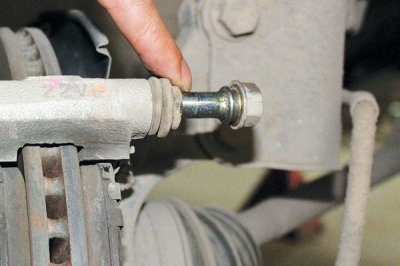 5 nguyên nhân chính dẫn đến tình trạng bó phanh xe ô tô 3 5 nguyên nhân chính dẫn đến tình trạng bó phanh xe ô tô 3.