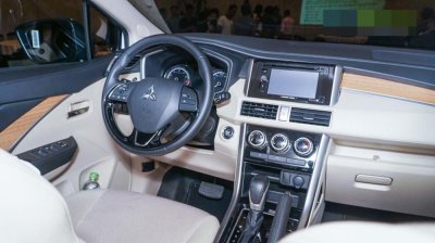 Những mẫu ô tô giá rẻ "hâm nóng" thị trường Việt năm 2019: Honda Brio xuất hiện 7 Những mẫu ô tô giá rẻ "hâm nóng" thị trường Việt năm 2019: Honda Brio xuất hiện a7