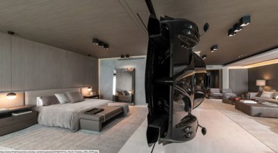 Bức ảnh chụp "vách ngăn" Pagani Zonda R như một bức tranh 3D Bức ảnh chụp "vách ngăn" Pagani Zonda R