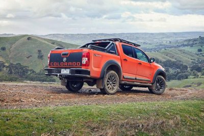Chevrolet Colorado ra mắt phiên bản thể thao đối đấu Ford Ranger Raptor - Ảnh 2 Chevrolet Colorado ra mắt phiên bản thể thao đối đấu Ford Ranger Raptor - Ảnh 2.
