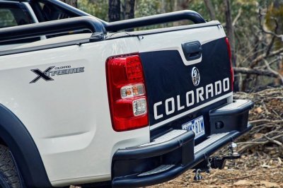 Chevrolet Colorado ra mắt phiên bản thể thao đối đấu Ford Ranger Raptor - Ảnh 4 Chevrolet Colorado ra mắt phiên bản thể thao đối đấu Ford Ranger Raptor - Ảnh 4.