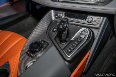BMW i8 phiên bản cập nhật trình làng tại Malaysia, giá khởi điểm 7,45 tỷ đồng 10 BMW i8 phiên bản cập nhật trình làng tại Malaysia, giá khởi điểm 7,45 tỷ đồng a10