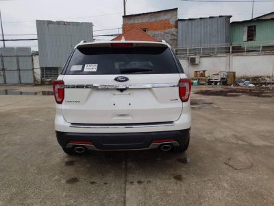 Lô Ford Explorer Limited 2018 nhập Mỹ đã hoàn tất thủ tục thông quan, sẵn sàng mở bán 7 Lô Ford Explorer Limited 2018 nhập Mỹ đã hoàn tất thủ tục thông quan, sẵn sàng mở bán a7