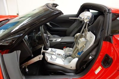 Robot Oscar thường được sử dụng để đánh giá tác động lực của cơ thể lên ghế ngồi Robot Oscar thường được sử dụng khi thiết kế ghế ngồi