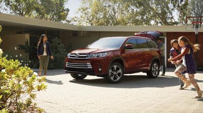 Toyota Highlander nhập tư nhân giá gần 4 tỷ đồng tại Việt Nam 4 xe Toyota nhập tư nhân được khách Việt săn đón nhất hiện nay 5