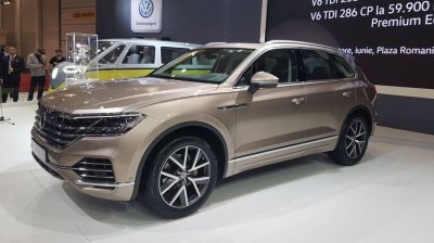 Đối đầu Lexus RX L, Volkswagen Touareg mới sẽ sớm ra mắt thị trường Việt Đối đầu Lexus RX L, Volkswagen Touareg mới sẽ sớm ra mắt thị trường Việt.
