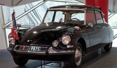 Citroen DS 19 trang bị động cơ 1.9L Động cơ của Citroen DS 19