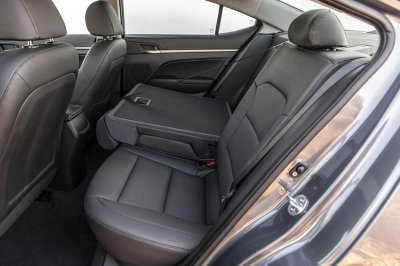 Hyundai Elantra 2019 chính thức ra mắt với thiết kế mới - Ảnh 14 Hyundai Elantra 2019 chính thức ra mắt với thiết kế mới - Ảnh 14.
