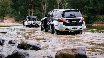 Ngắm Izusu D-MAX và mu-X Concept X với gói độ cực ngầu - Ảnh 5 Ngắm Izusu D-MAX và mu-X Concept X với gói độ cực ngầu - Ảnh 5.