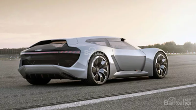 Audi PB18 E-Tron Concept sinh công lực thông qua 3 động cơ riêng biệt Audi PB18 E-Tron Concept chính thức ra mắt toàn thế giới - 2