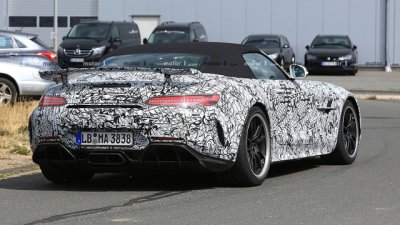 Mercedes-AMG GT R Roadster xuất hiện có làm rối đội hình của hãng? 5 Mercedes-AMG GT R Roadster xuất hiện có làm rối đội hình của hãng? a5
