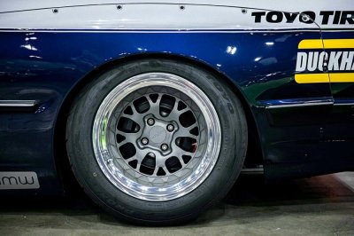 Ngắm loạt mâm xe độc nhất vô nhị tại Los Angeles Wekfest 2018 85 Ngắm loạt mâm xe độc nhất vô nhị tại Los Angeles Wekfest 2018 86