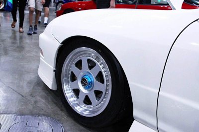 Ngắm loạt mâm xe độc nhất vô nhị tại Los Angeles Wekfest 2018 7 Ngắm loạt mâm xe độc nhất vô nhị tại Los Angeles Wekfest 2018 8