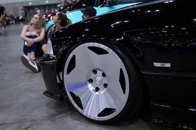 Ngắm loạt mâm xe độc nhất vô nhị tại Los Angeles Wekfest 2018 41 Ngắm loạt mâm xe độc nhất vô nhị tại Los Angeles Wekfest 2018 42