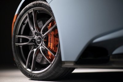 Ford GT 2019 có thêm phiên bản tưởng nhớ chiến thắng 50 năm Le Man 2 Ford GT 2019 có thêm phiên bản tưởng nhớ chiến thắng 50 năm Le Man 3