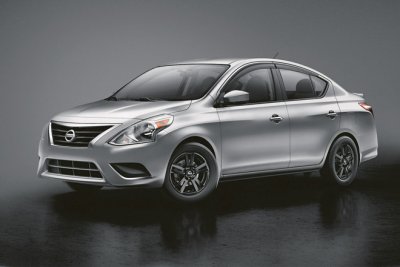 Bỏ ra 12.360 USD, khách hàng Mỹ được sở hữu Nissan Sunny 2019 thiết kế mới 1 Bỏ ra 12.360 USD, khách hàng Mỹ được sở hữu Nissan Sunny 2019 thiết kế mới a1