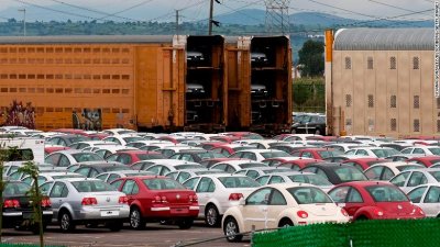 Volkswagen bị tố gây hạn hán Volkswagen bị tố gây hạn hán.