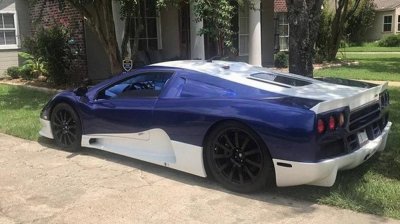 Chiếc siêu xe SSC Ultimate Aero TT duy nhất đang rao bán với giá "bèo" 2 Chiếc siêu xe SSC Ultimate Aero TT duy nhất đang rao bán với giá "bèo" a2