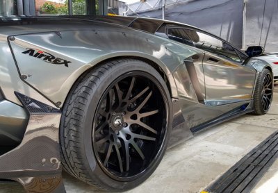 Cận cảnh Lamborghini Aventador độ chính hãng đầu tiên tại Việt Nam - Ảnh 7 Cận cảnh Lamborghini Aventador độ chính hãng đầu tiên tại Việt Nam - Ảnh 7.