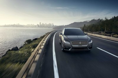 Lincoln Continental 2019 chuẩn bị trình làng với nhiều trang bị mới, giá cao hơn 3 Lincoln Continental 2019 chuẩn bị trình làng với nhiều trang bị mới, giá cao hơn a3