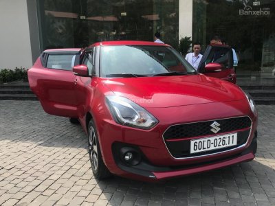Suzuki Swift 2018 mới sắp ra mắt Việt Nam với giá dự kiến từ 499 triệu đồng, tháng 10 giao xe Suzuki Swift 2018 mới sắp ra mắt Việt Nam với giá dự kiến từ 499 triệu đồng, tháng 10 giao xe.