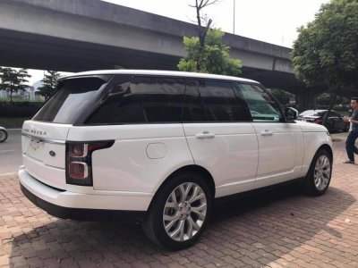 SUV cỡ lớn Land Rover Range Rover bản HSE 2018 lần đầu về Việt Nam, giá 9 tỷ đồng 10 SUV cỡ lớn Land Rover Range Rover bản HSE 2018 lần đầu về Việt Nam, giá 9 tỷ đồng 11