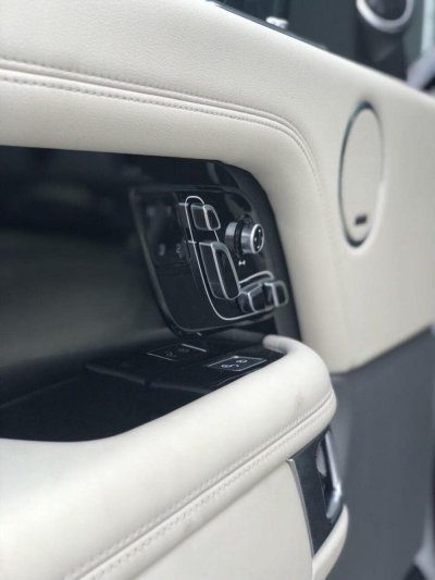 SUV cỡ lớn Land Rover Range Rover bản HSE 2018 lần đầu về Việt Nam, giá 9 tỷ đồng 18 SUV cỡ lớn Land Rover Range Rover bản HSE 2018 lần đầu về Việt Nam, giá 9 tỷ đồng 19