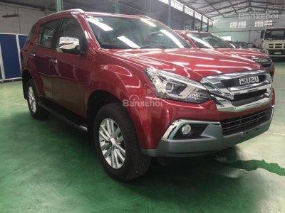 Isuzu mu-X 2018 đã có mặt tại đại lý chờ ra mắt, giá dự kiến rẻ nhất phân khúc SUV