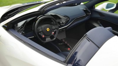 Siêu xe Ferrari 488 Pista Spider chính thức ra mắt - Ảnh 12 Siêu xe Ferrari 488 Pista Spider chính thức ra mắt - Ảnh 12.
