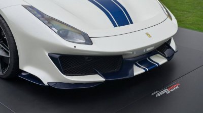 Siêu xe Ferrari 488 Pista Spider chính thức ra mắt - Ảnh 2 Siêu xe Ferrari 488 Pista Spider chính thức ra mắt - Ảnh 2.