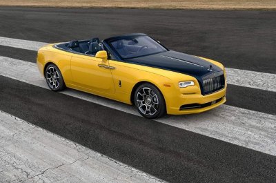 Ngắm mẫu Rolls-Royce Dawn Black Badge ''''''''vàng chóe'''''''' nổi bật của lãnh đạo Google Ngắm mẫu Rolls-Royce Dawn Black Badge ''''''''vàng chóe'''''''' nổi bật của lãnh đạo Google.