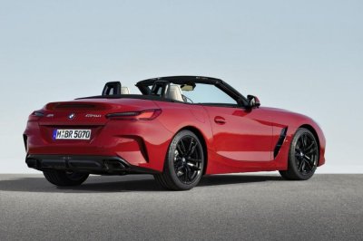 BMW Z4 First Edition trình làng tại Pebble Beach, hấp dẫn không tưởng 6 BMW Z4 First Edition trình làng tại Pebble Beach, hấp dẫn không tưởng 7