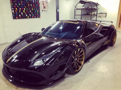 Thêm siêu xe Ferrari 488 GTB độ "khủng" Liberty Walk tại Việt Nam Thêm siêu xe Ferrari 488 GTB độ "khủng" Liberty Walk tại Việt Nam.
