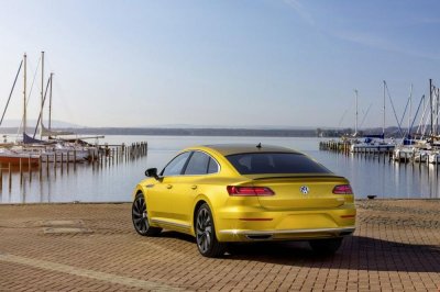 Volkswagen Arteon xuất xưởng làm từ thiện tại Pebble Beach 2018 10 Volkswagen Arteon xuất xưởng làm từ thiện tại Pebble Beach 2018 11