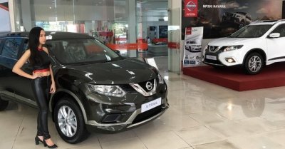 Giá lăn bánh xe Nissan X-Trail V-Series vừa ra mắt Việt Nam - Ảnh 1 Giá lăn bánh xe Nissan X-Trail V-Series vừa ra mắt Việt Nam - Ảnh 1.