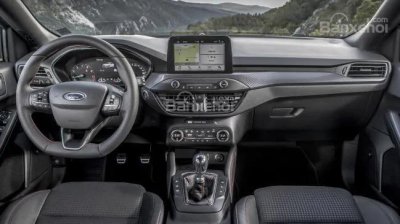 Ford Focus 2019 tăng giá và bổ sung công nghệ - 3