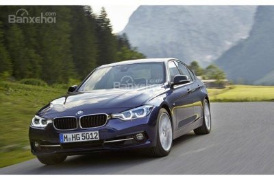 BMW 3-Series 2018.