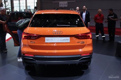 Audi Q3 2019.