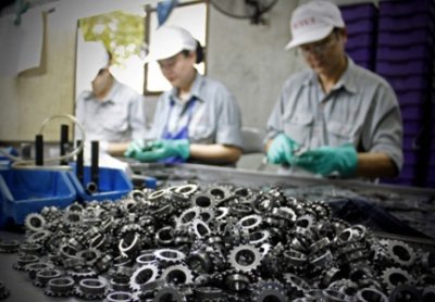Không có hãng ô tô nào tự sản xuất xe 3 Không có hãng ô tô nào tự sản xuất xe 3...