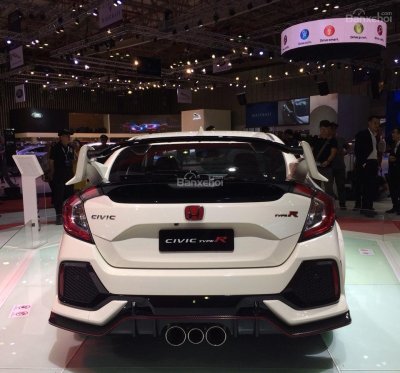 Honda Civic Type R về Việt Nam giá bao nhiêu? a2