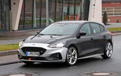 Ford Focus ST 2019 vẫn còn ẩn chứa nhiều bí mật Ford Focus ST 2019 lộ diện toàn thể - 3