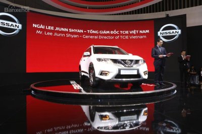 Nissan X-Trail V-Series ra mắt khách hàng Việt 
